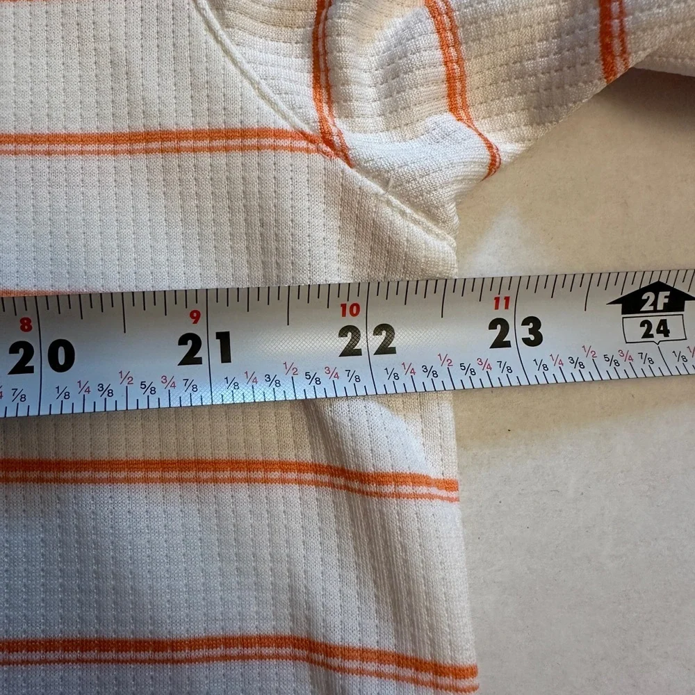 Nike Golf Size‎ Large Polo Shirt Textured Knit White Orange Striped Short Sleeve